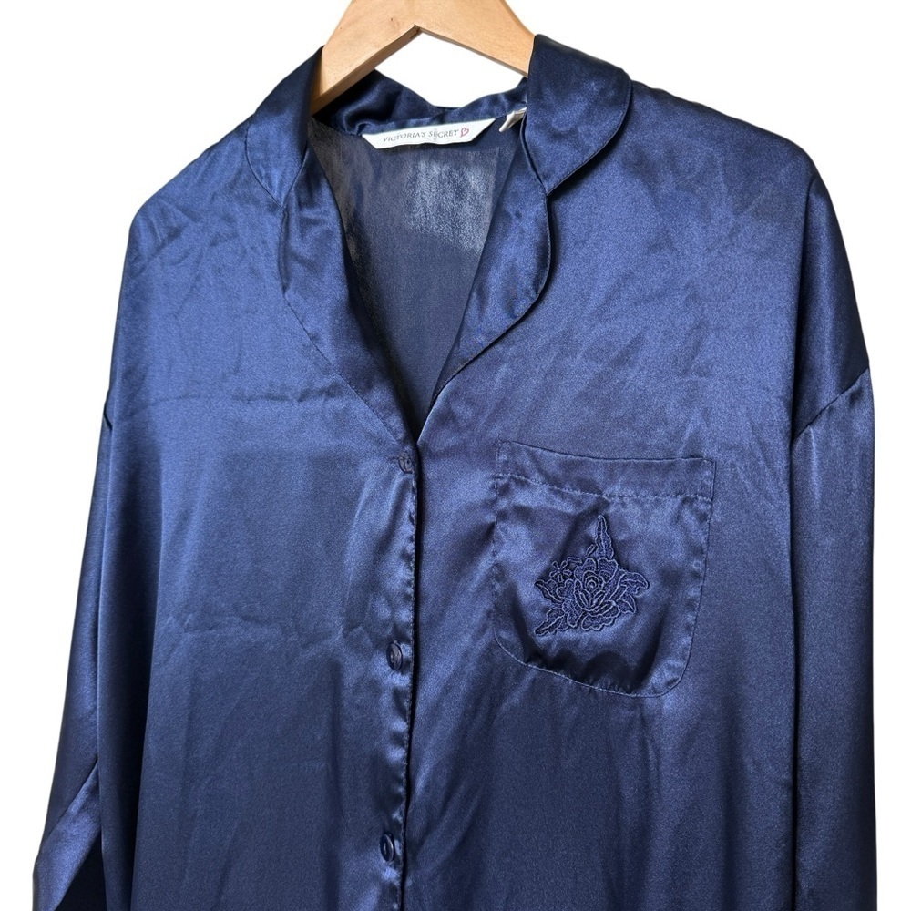 VINTAGE! Victoria's Secret Women's Navy Satin Sleep Shirt Pajama Top S Silky